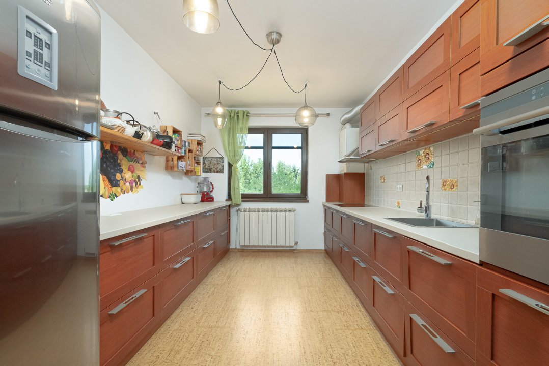 Apartament 3 camere cu 2 locuri de parcare Baneasa - SISESTI