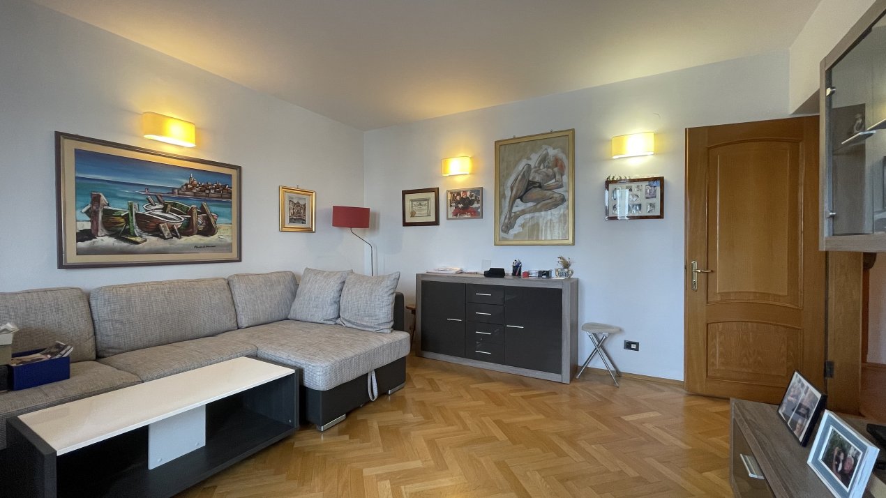 Apartament 2 camere Calea Dorobanților - stradal 