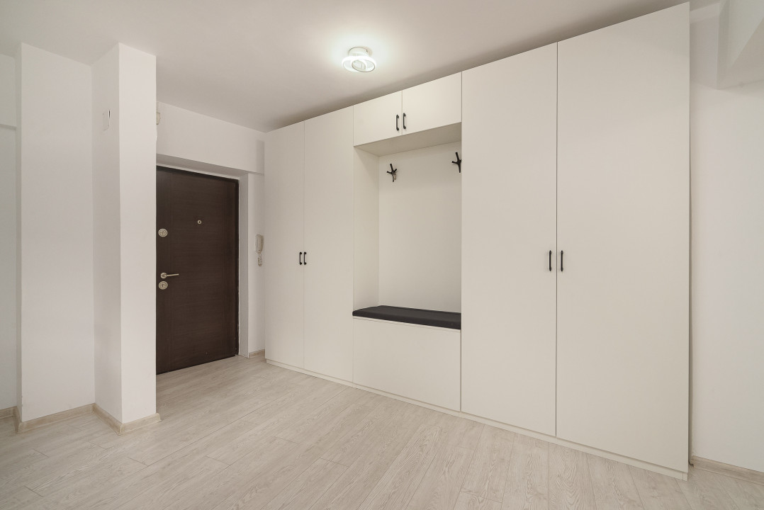 Apartament 4 camere stradal Nicolae Titulescu  - Victoriei