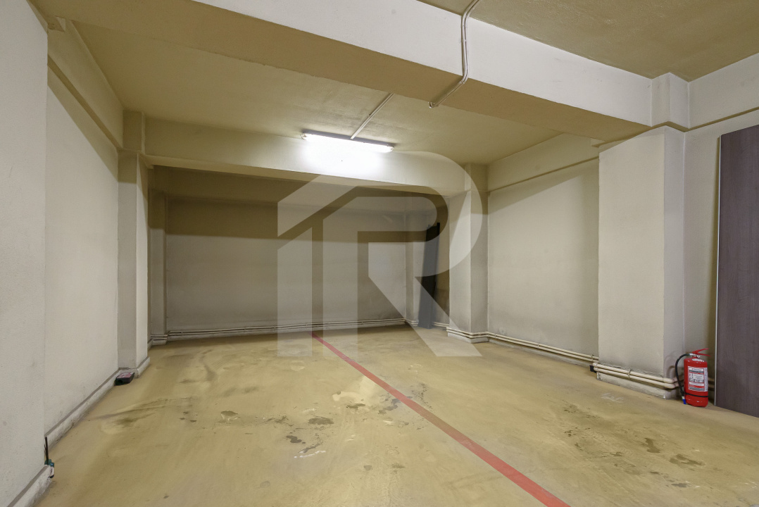 Apartament cu 4 camere, vedere către Pădurea Băneasa, zona Erou Iancu Nicolae