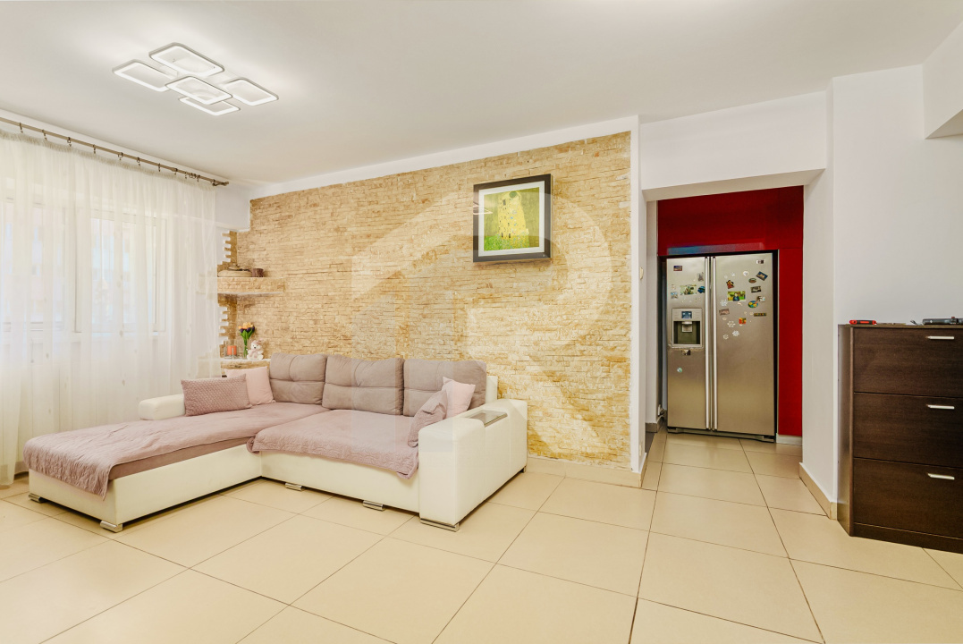 Apartament 3 camere, stradal,  Bulevardul Ion Mihalache - Turda