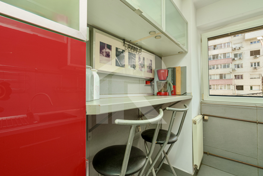 Apartament 3 camere, stradal,  Bulevardul Ion Mihalache - Turda