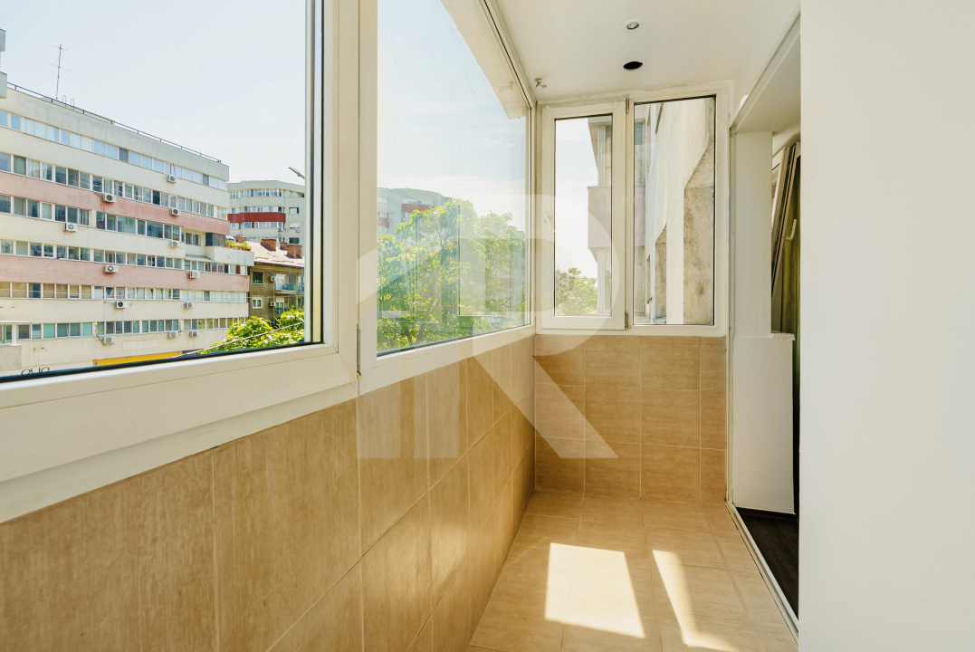 Apartament 3 camere, stradal,  Bulevardul Ion Mihalache - Turda