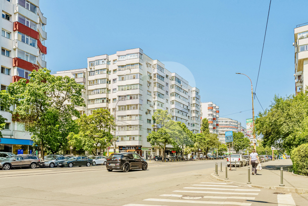Apartament 3 camere, stradal,  Bulevardul Ion Mihalache - Turda