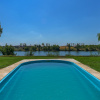 Vilă elegantă cu piscină și ieșire la Lac – Căciulați, Balotești