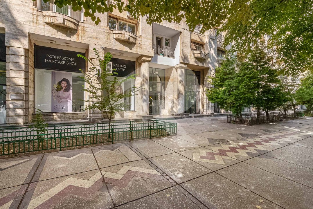 Apartament cu 4 camere pe Bulevardul Unirii - Fantani