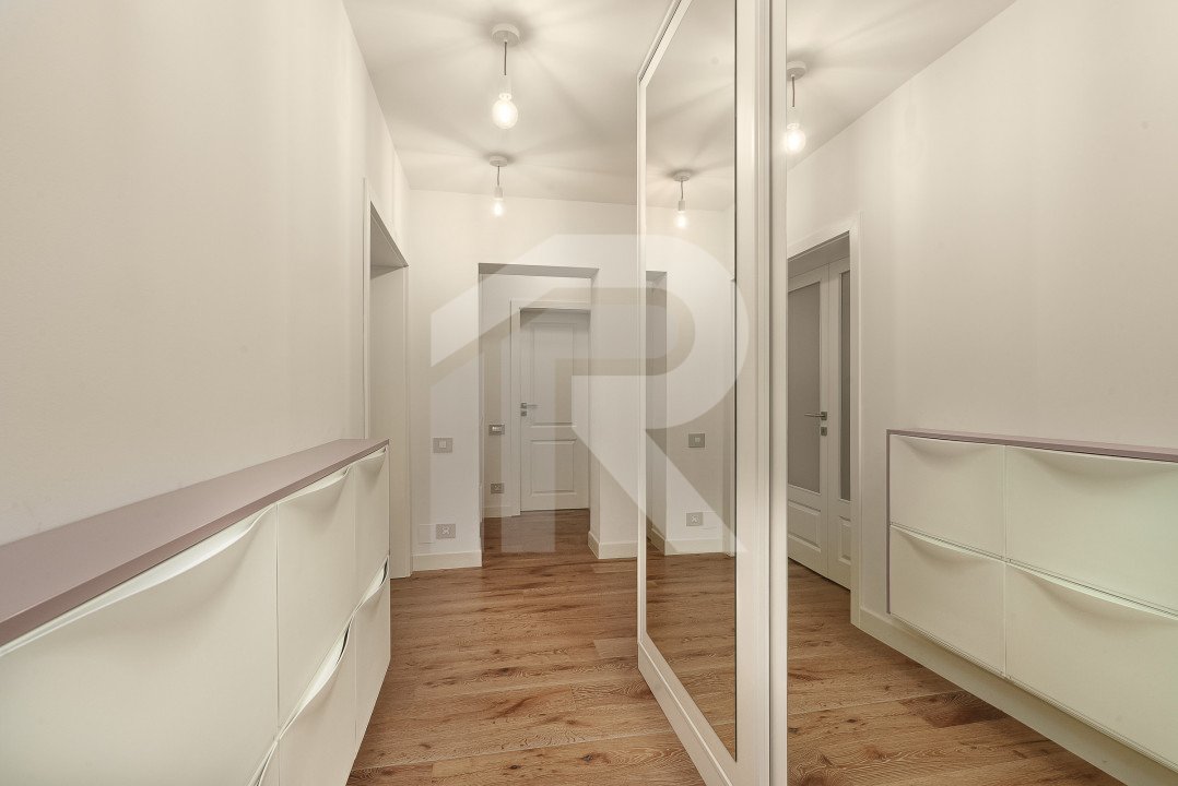 Apartament cu 4 camere pe Bulevardul Unirii - Fantani