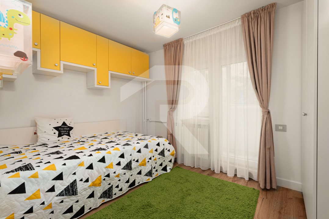 Apartament cu 4 camere pe Bulevardul Unirii - Fantani