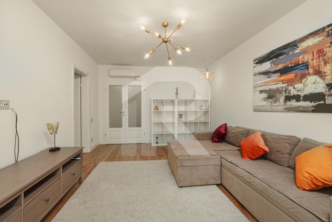 Apartament cu 4 camere pe Bulevardul Unirii - Fantani