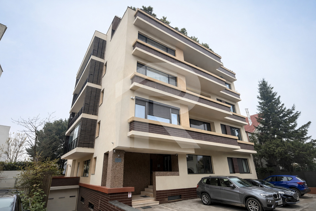 Apartament cu 4 camere, vedere către Pădurea Băneasa, zona Erou Iancu Nicolae