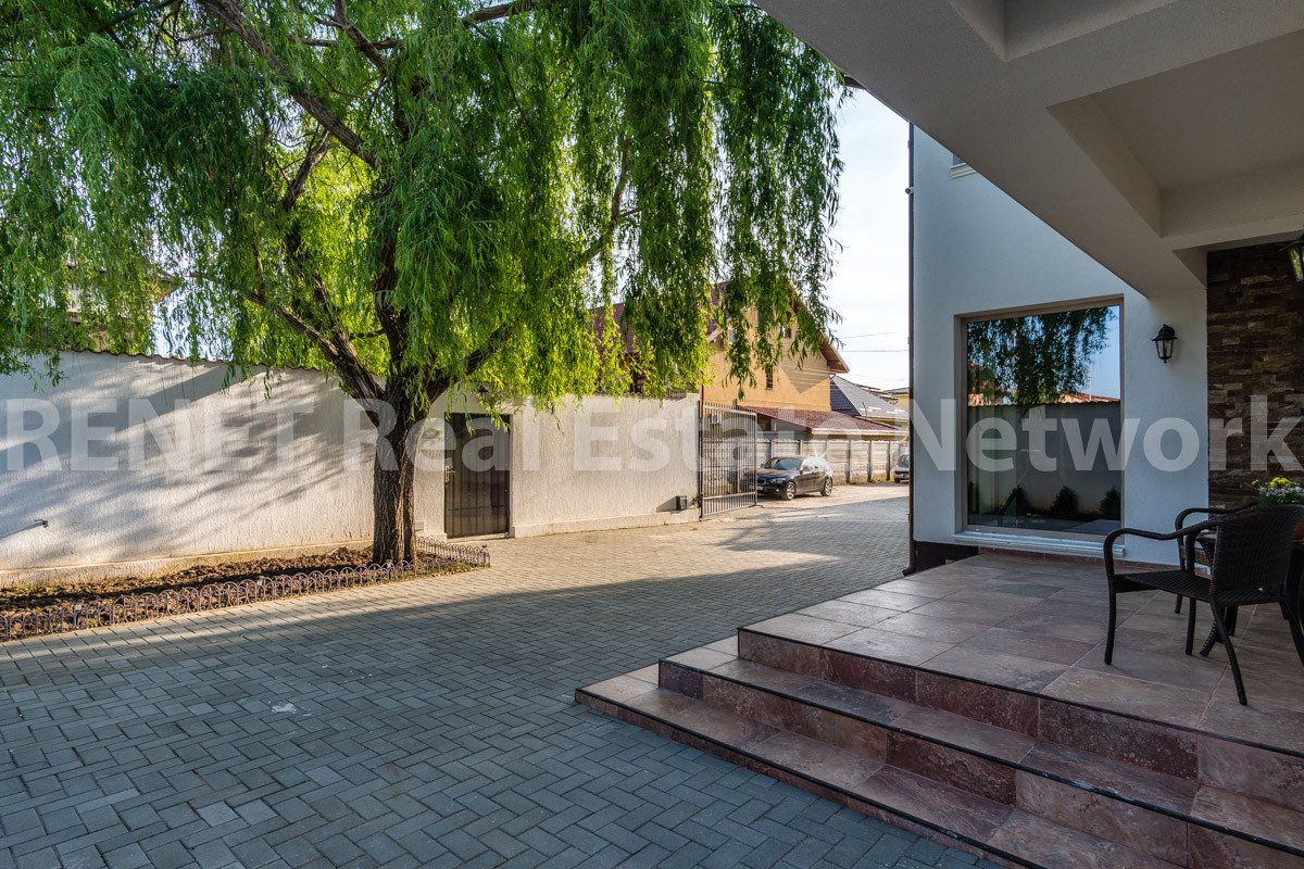 CASA FAMILIEI TALE - SOSEAUA CERNICA