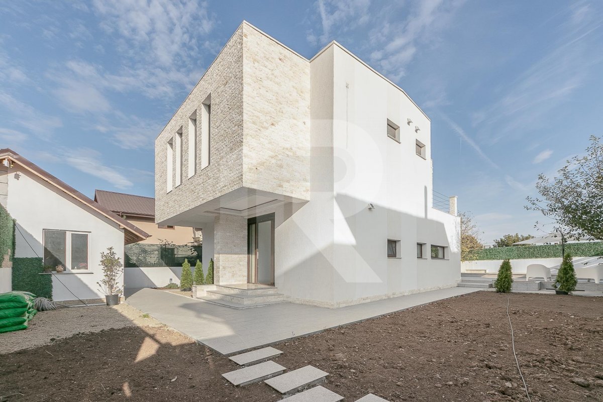 O superba Vila in zona BUFTEA