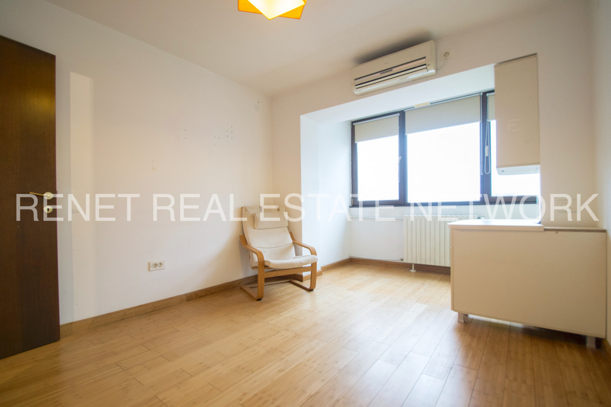 APARTAMENT 3 CAMERE TITAN VAV PARC IOR