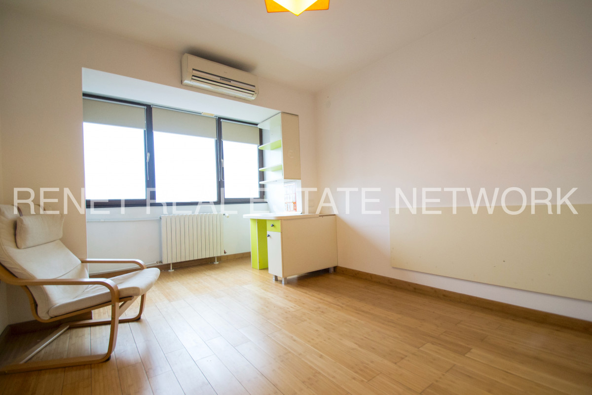 APARTAMENT 3 CAMERE TITAN VAV PARC IOR